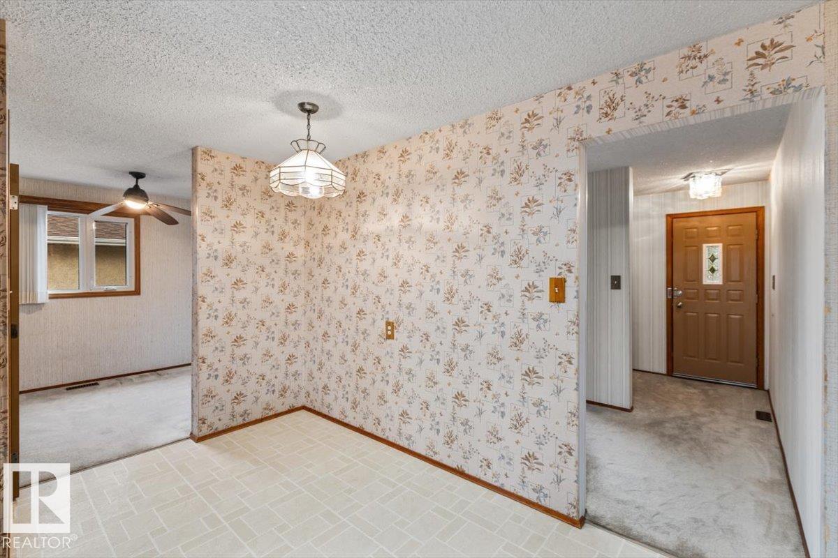 17 Garnet Cr Property Photo 13