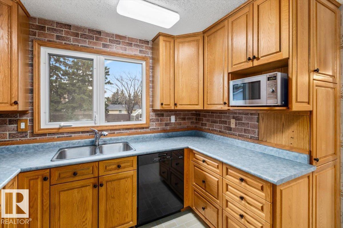 17 Garnet Cr Property Photo 17