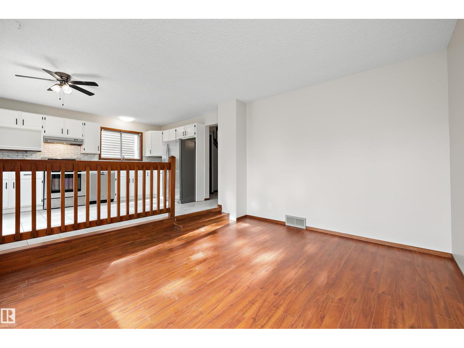 18923 82 Av Nw Property Photo 18