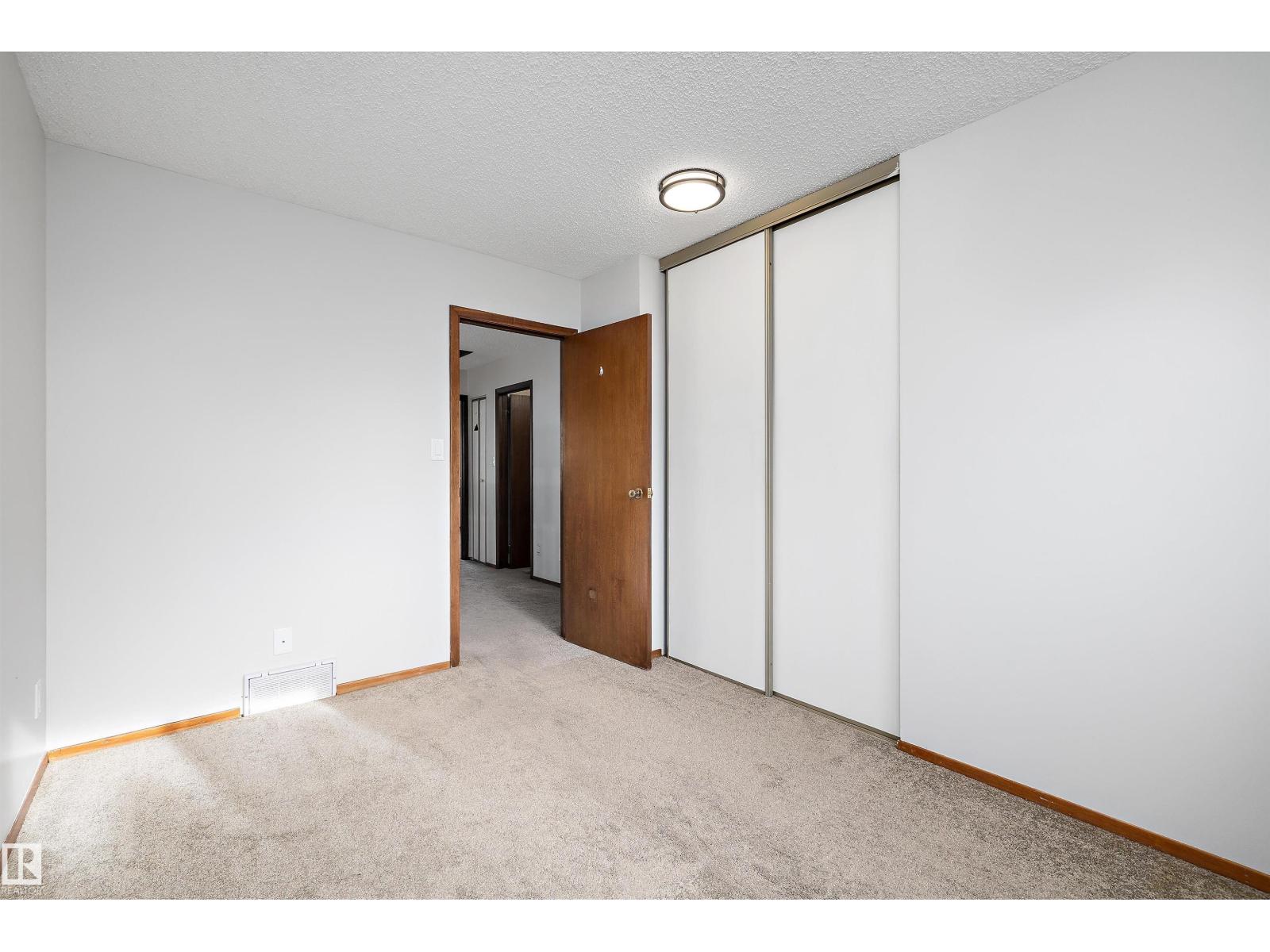 18923 82 Av Nw Property Photo 27
