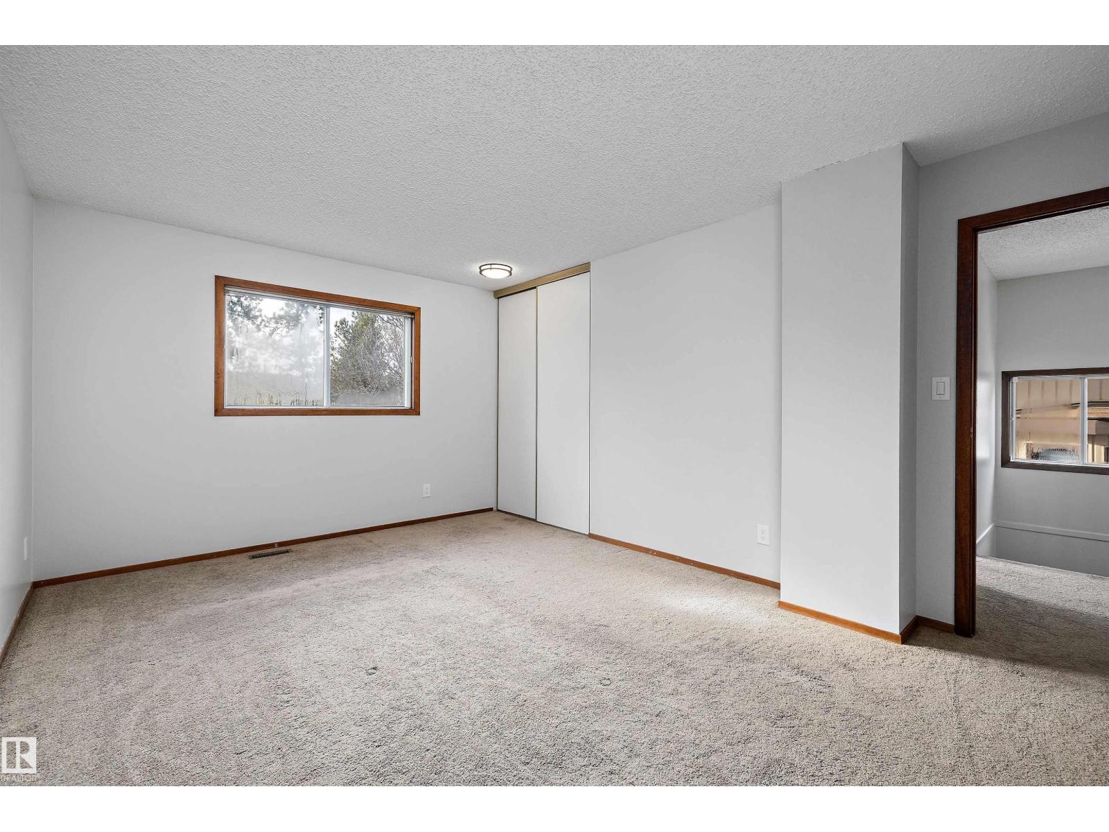 18923 82 Av Nw Property Photo 28