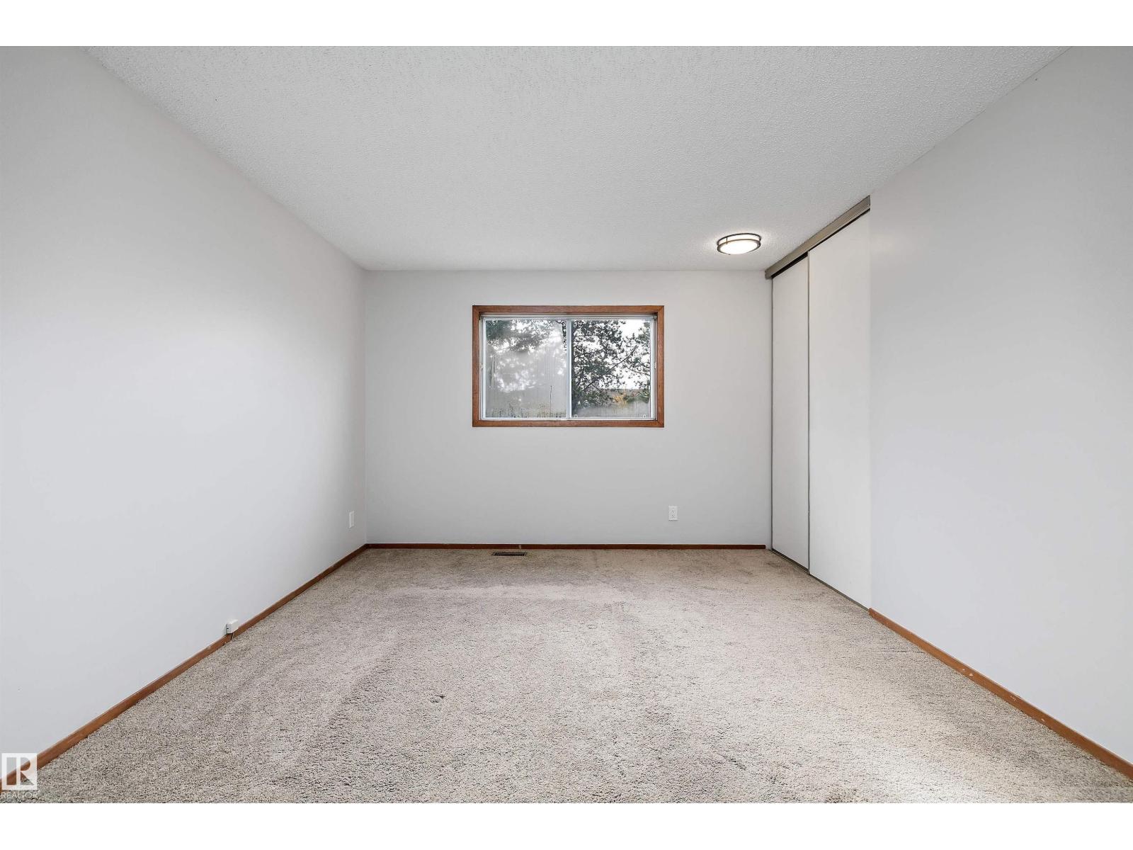 18923 82 Av Nw Property Photo 30