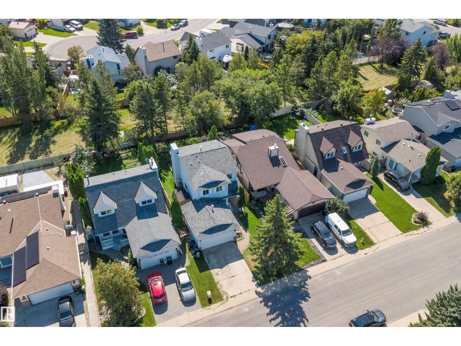18923 82 Av Nw Property Photo 40