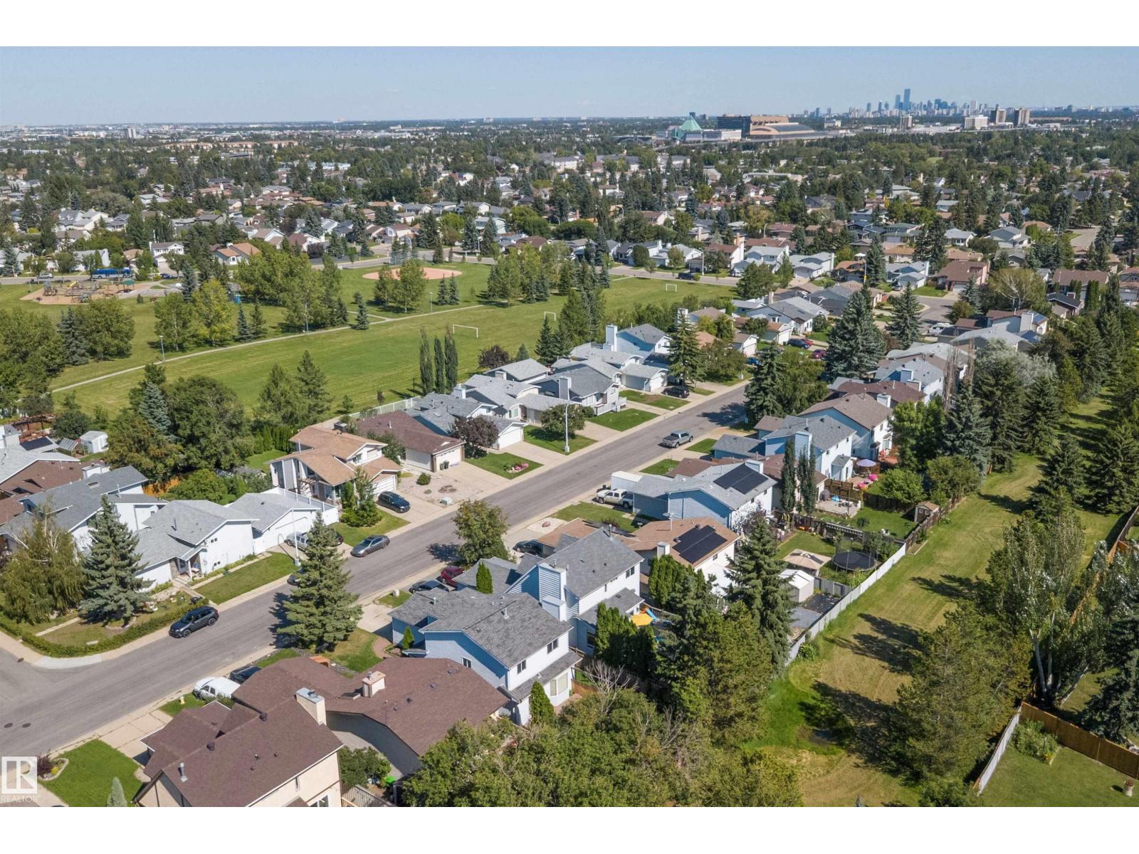 18923 82 Av Nw Property Photo 44
