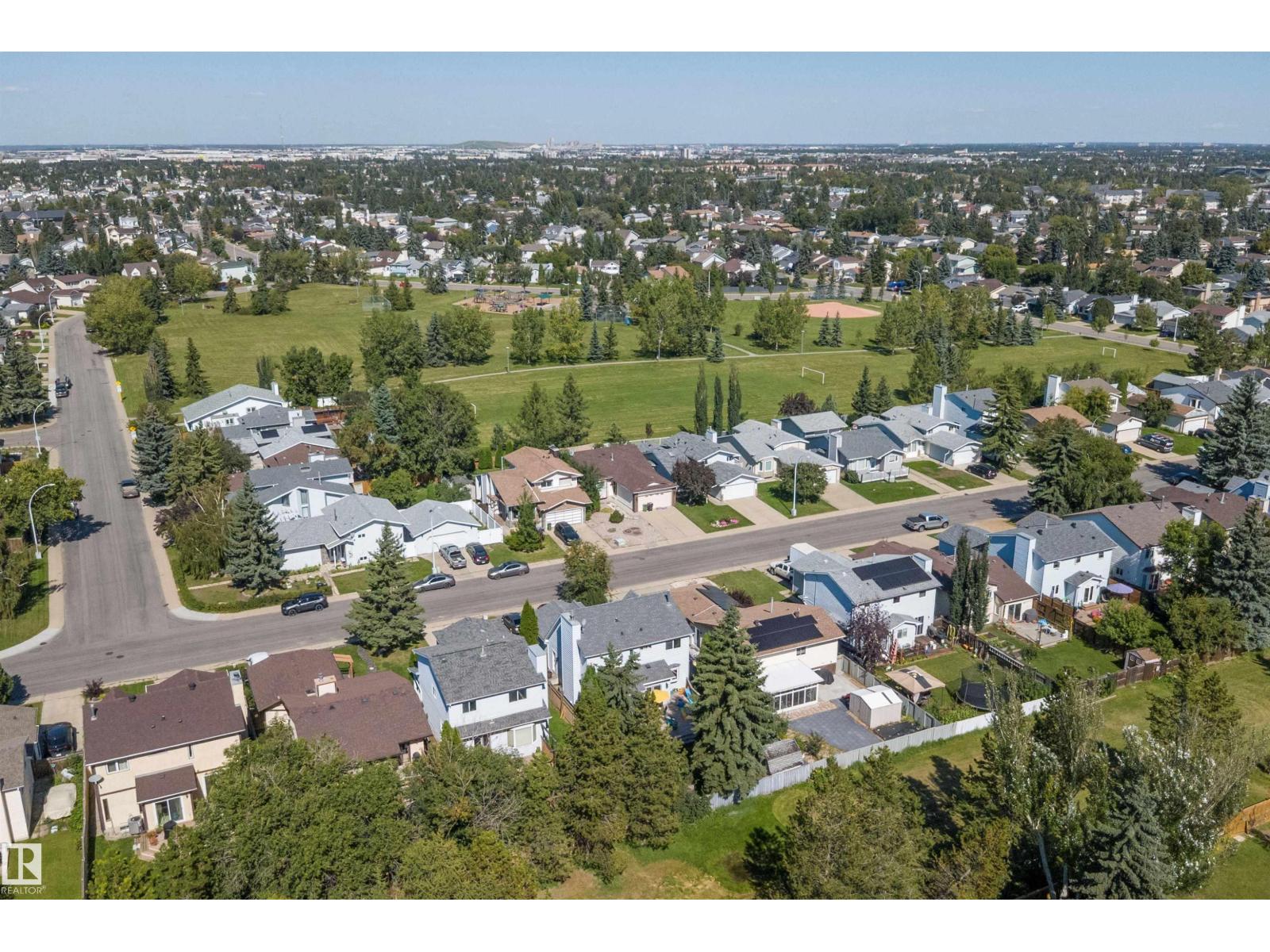 18923 82 Av Nw Property Photo 45