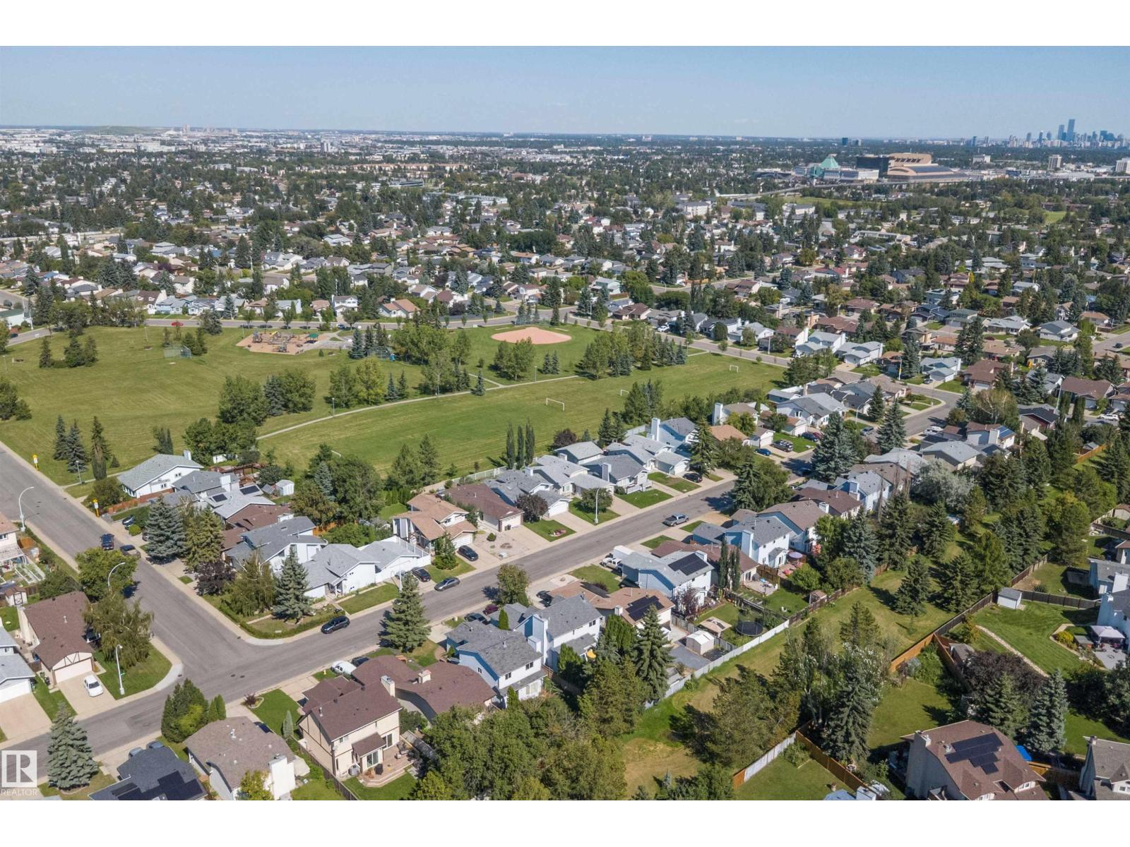 18923 82 Av Nw Property Photo 46