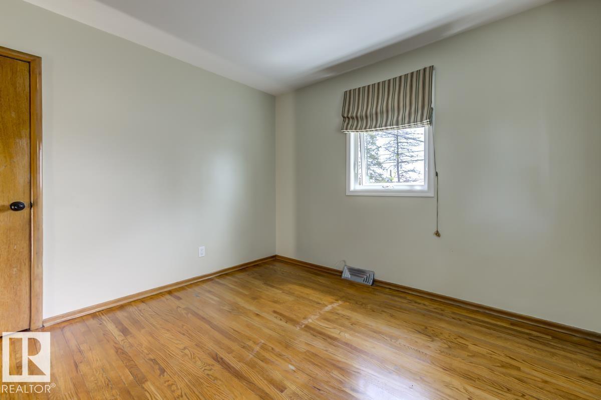 8511 64 Av Nw Property Photo 24