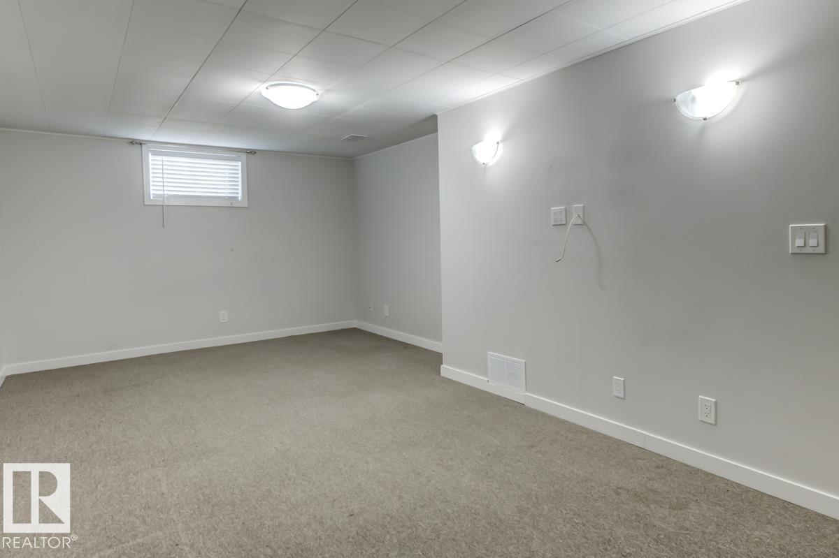 8511 64 Av Nw Property Photo 29