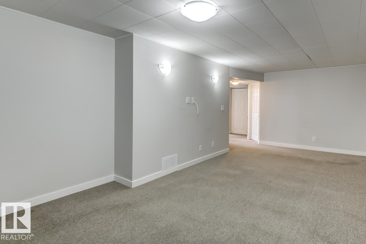 8511 64 Av Nw Property Photo 30