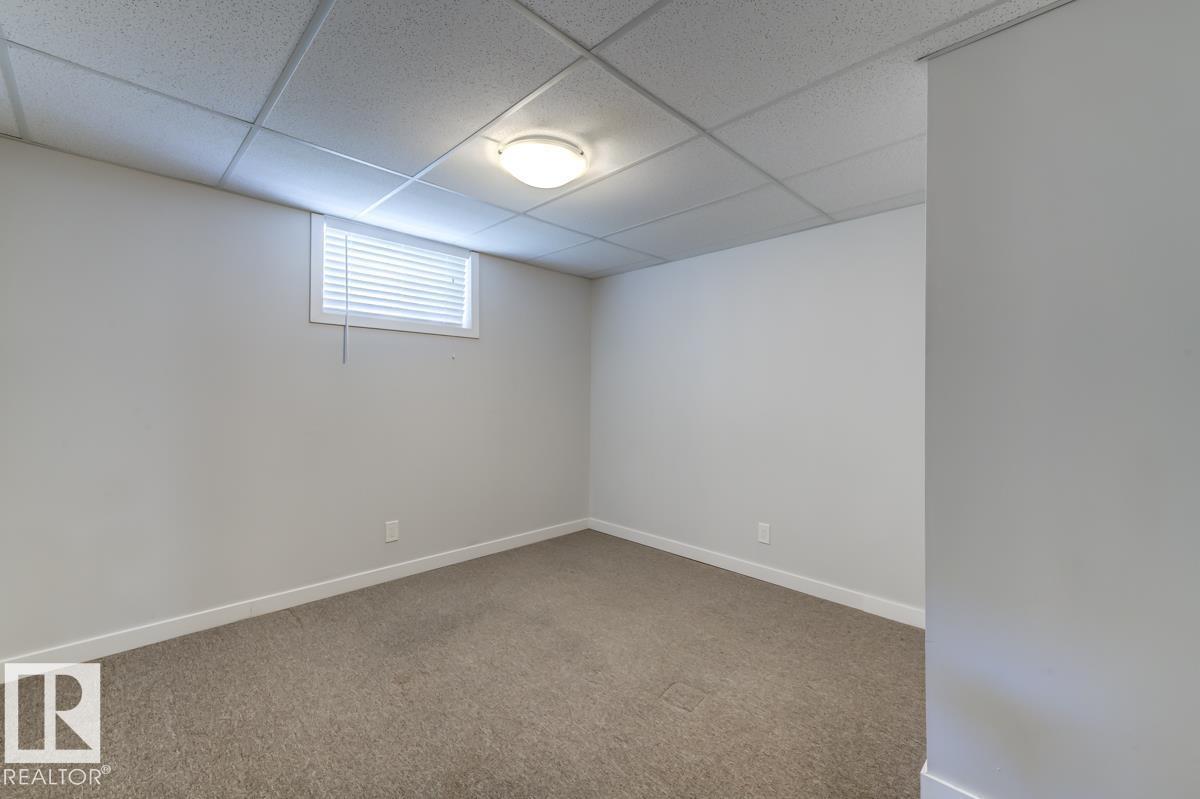 8511 64 Av Nw Property Photo 37