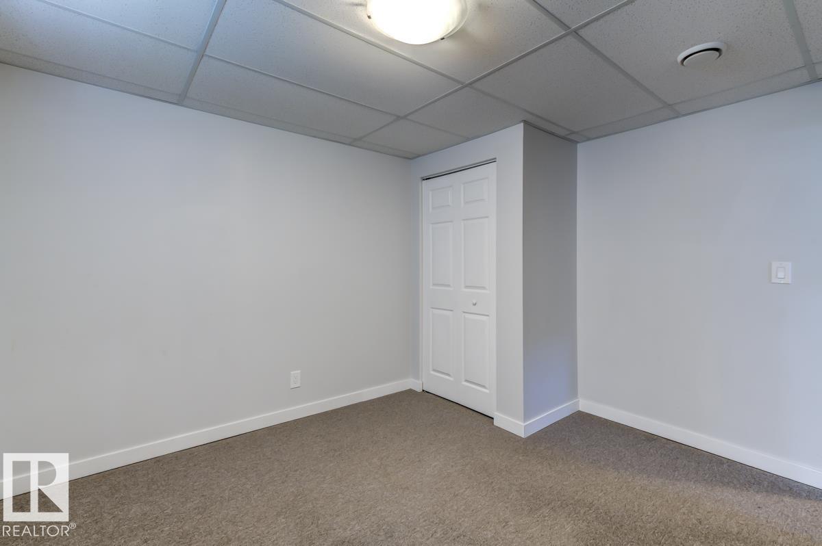 8511 64 Av Nw Property Photo 38