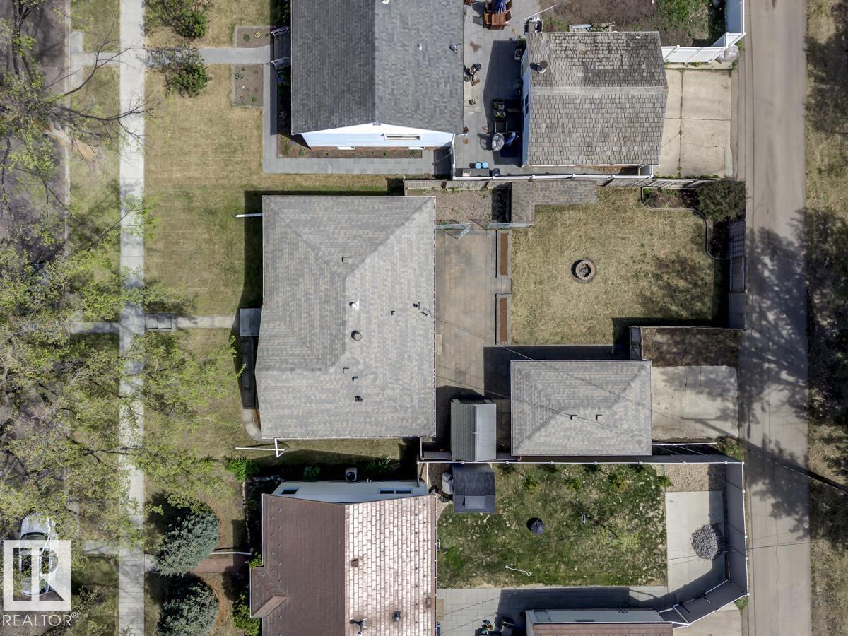 8511 64 Av Nw Property Photo 54
