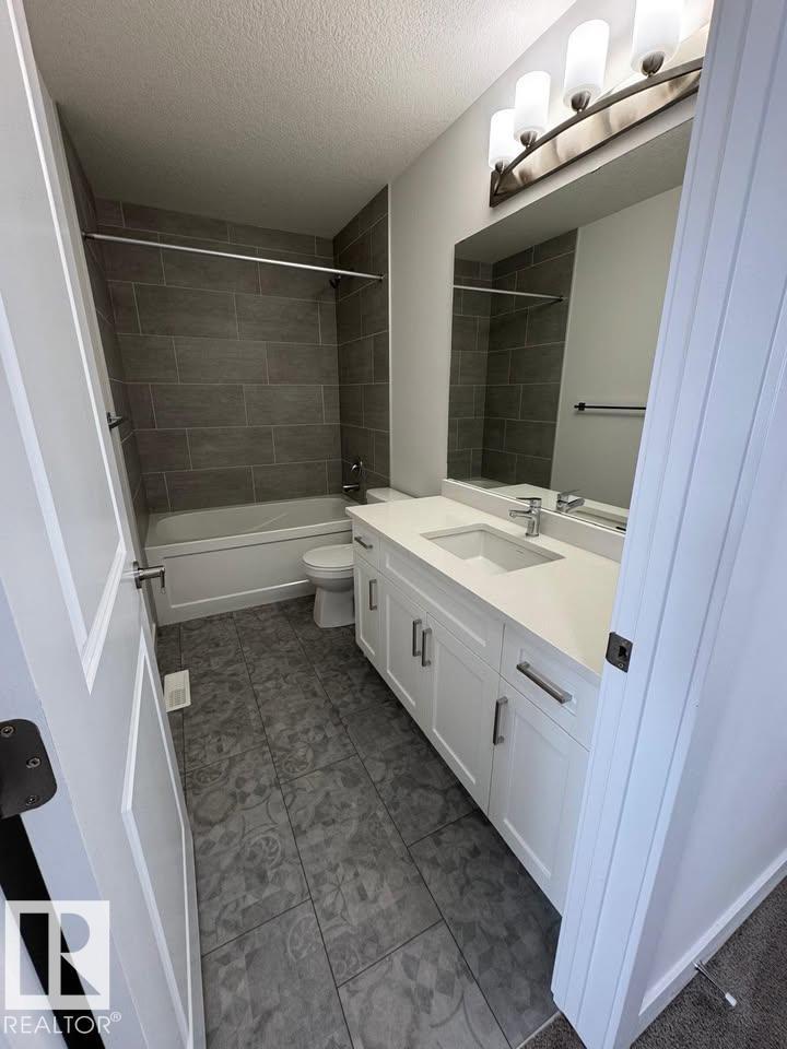 938 Daniels Loop Sw Property Photo 6