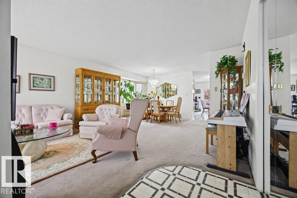 15239 63 St Nw Property Photo 4