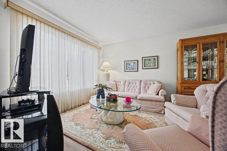 15239 63 St Nw Property Photo 5