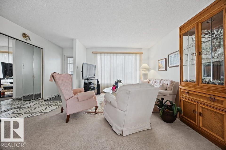15239 63 St Nw Property Photo 6