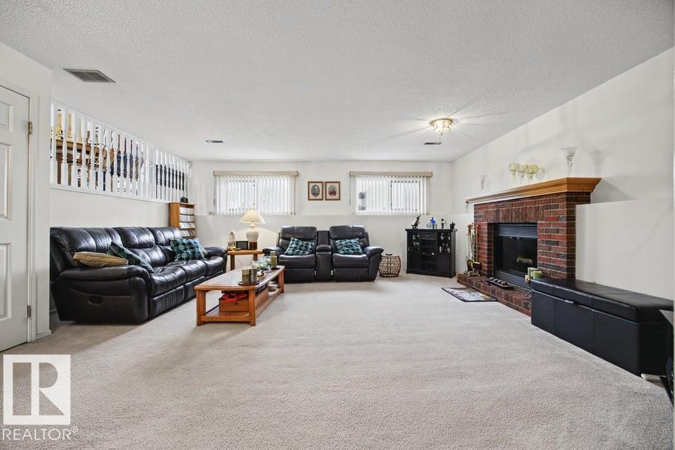 15239 63 St Nw Property Photo 28