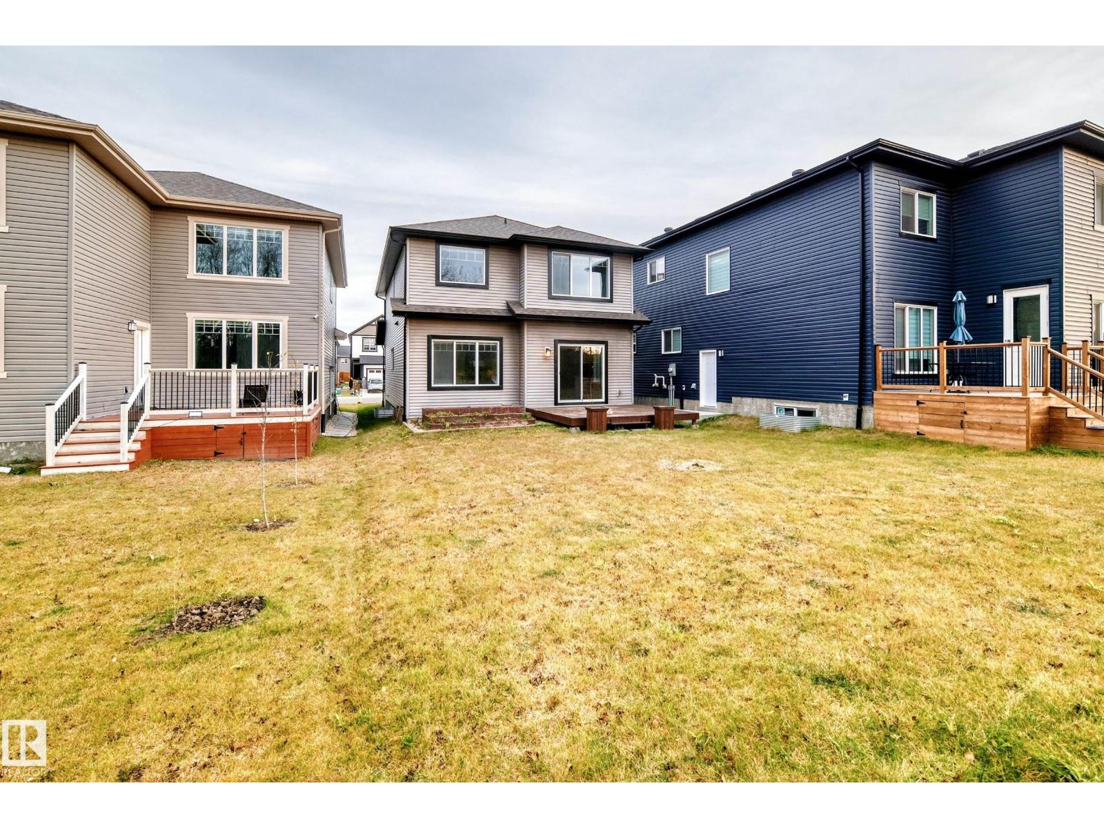 315 35 Av Nw Property Photo 34