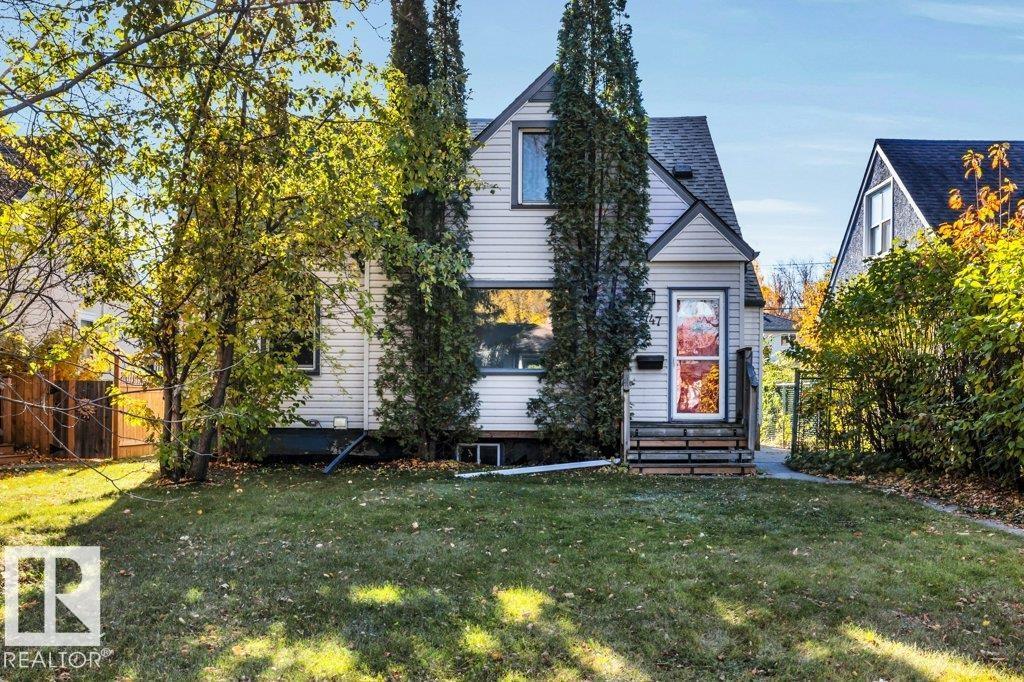 7747 79 Av Nw Property Photo 1