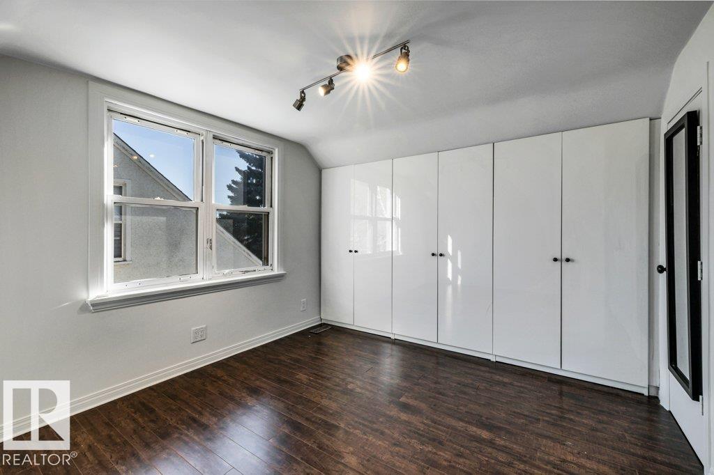 7747 79 Av Nw Property Photo 19