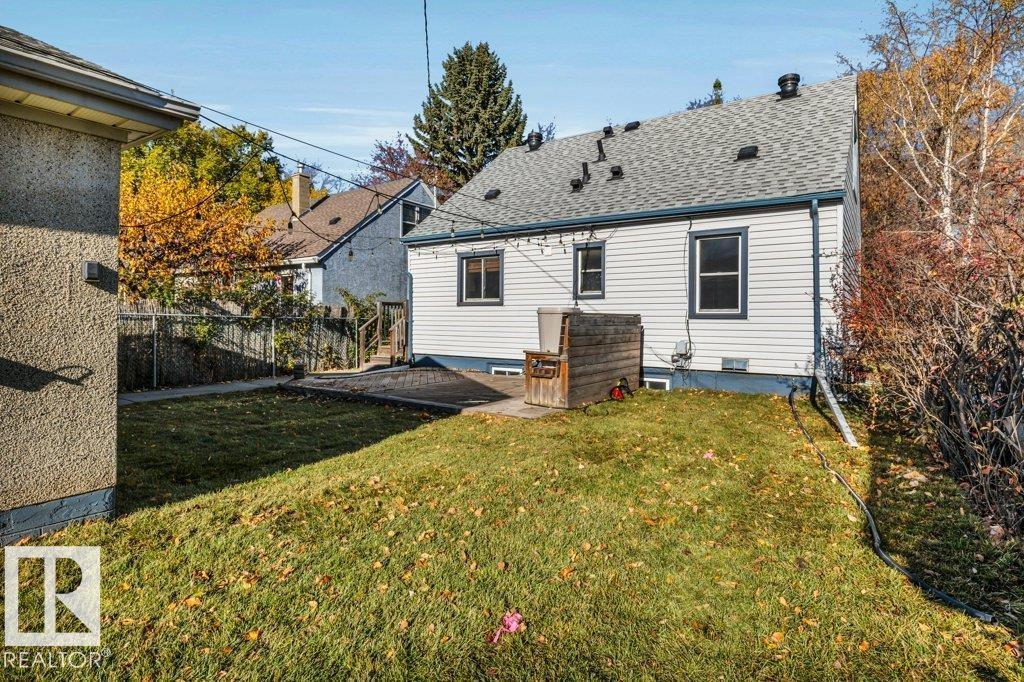 7747 79 Av Nw Property Photo 45