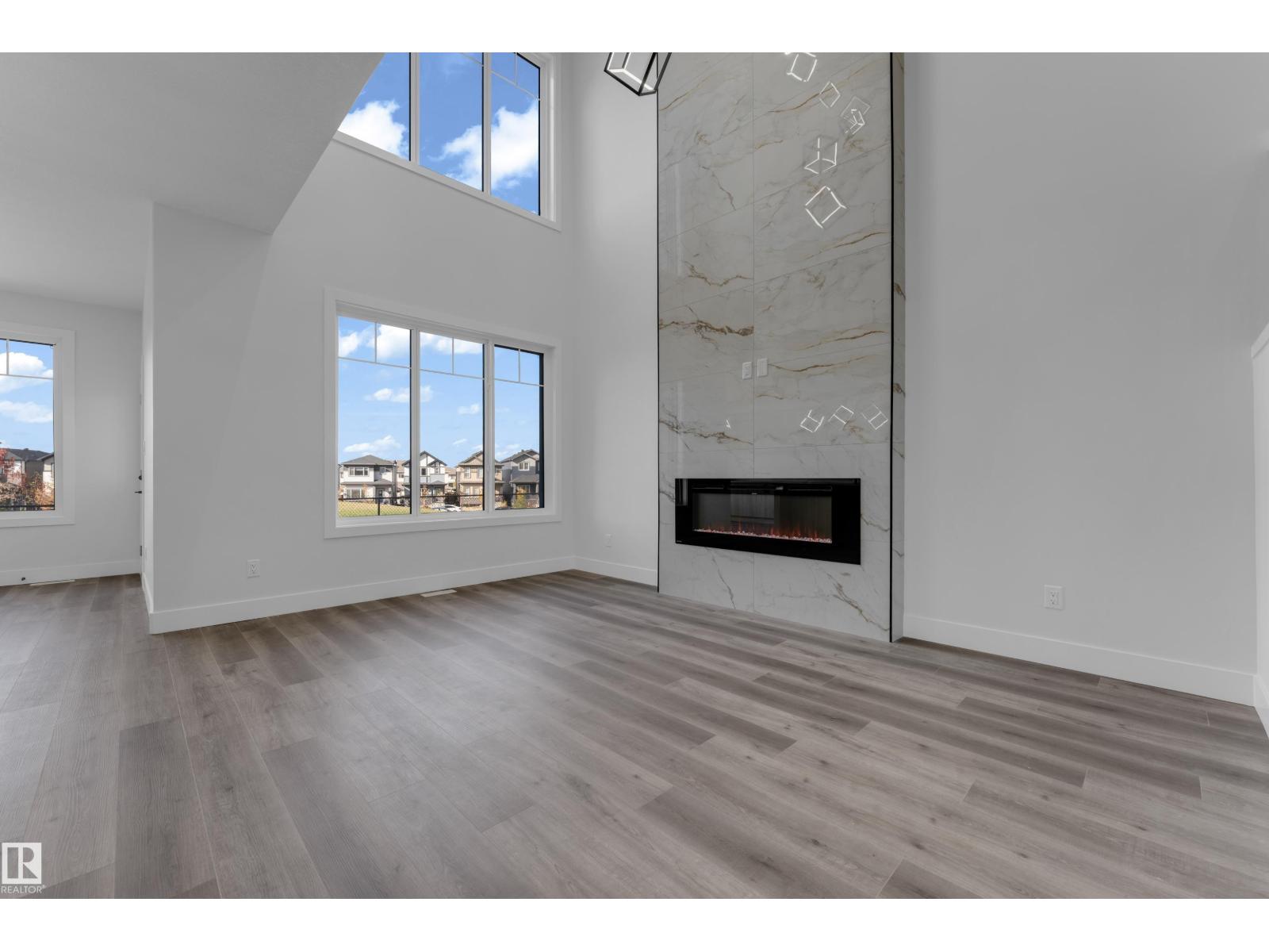 4319 36 St Property Photo 14