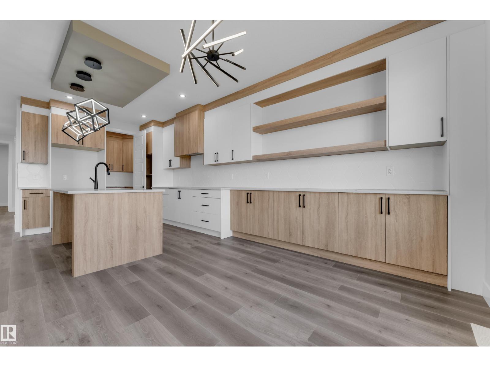 4319 36 St Property Photo 20