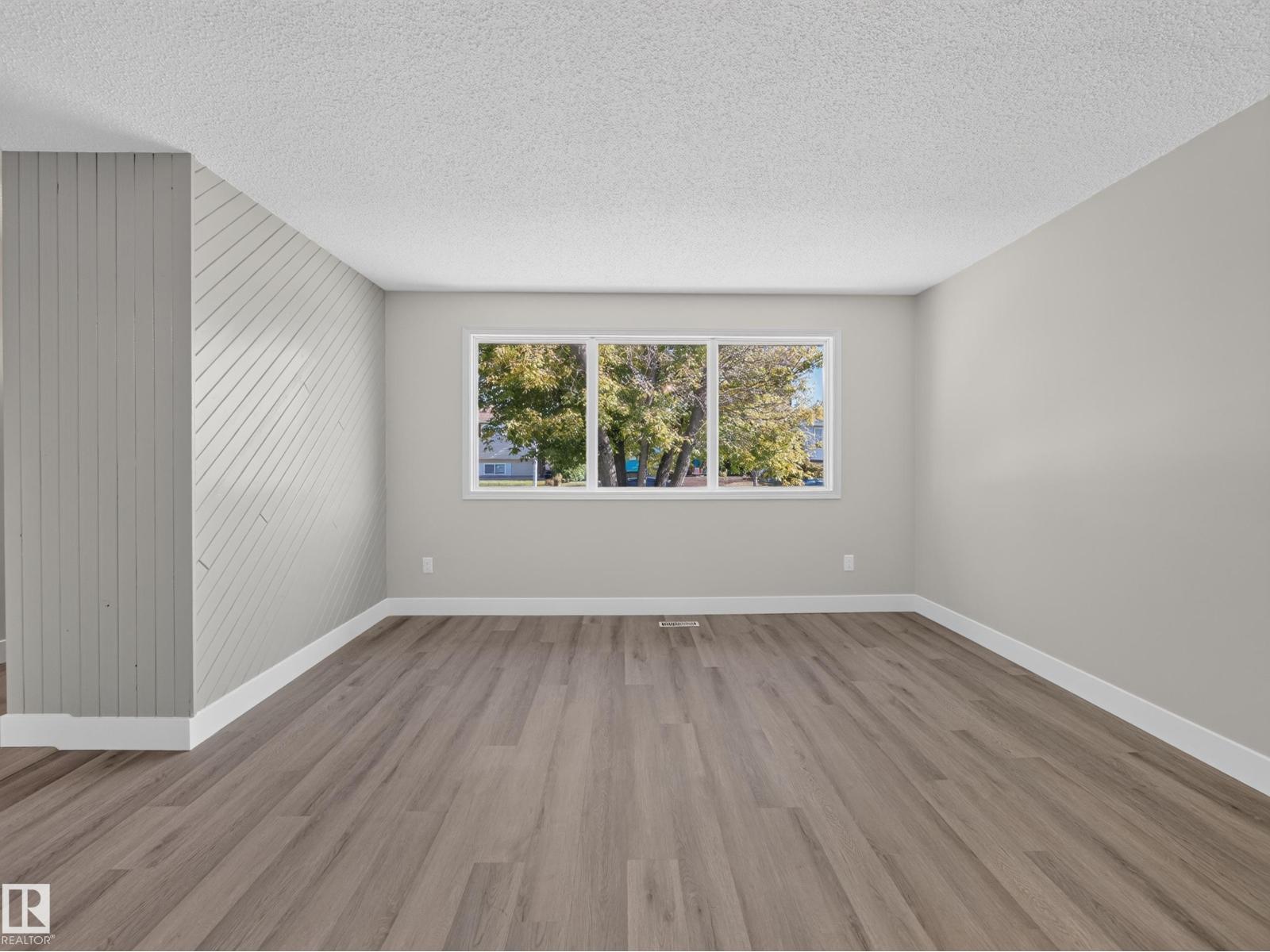 15124 88a St Nw Property Photo 12