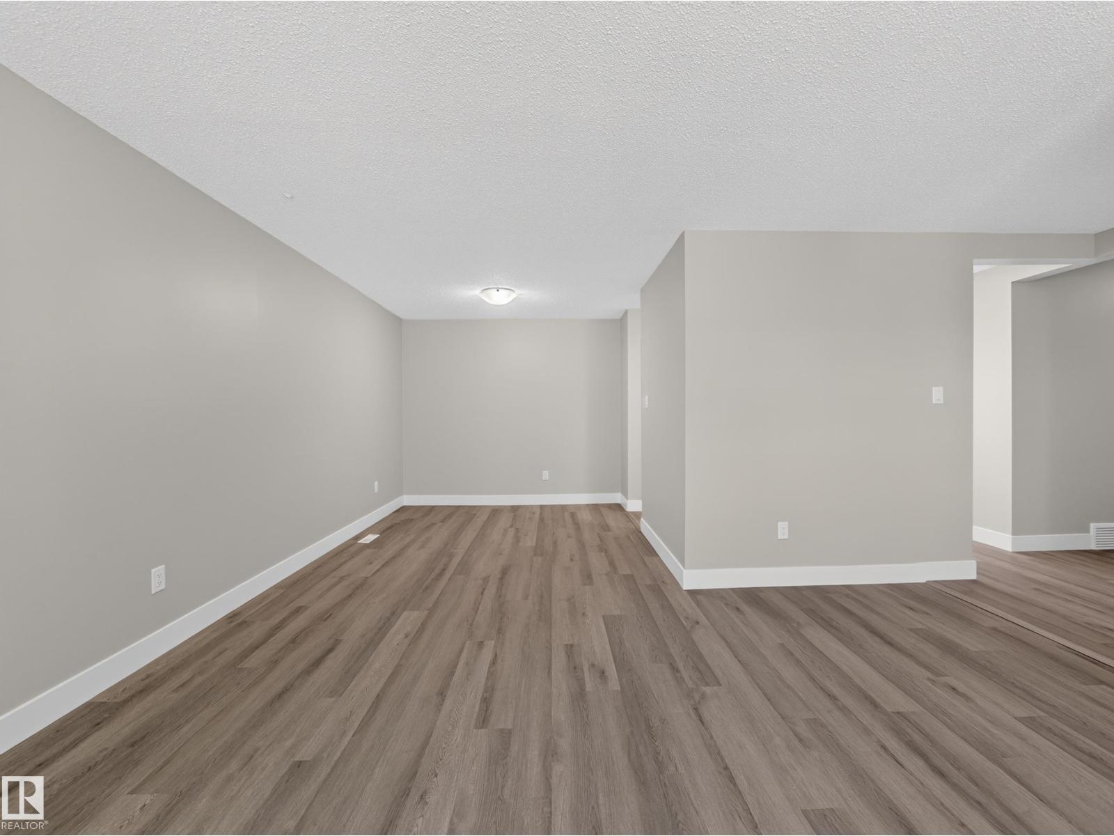 15124 88a St Nw Property Photo 15