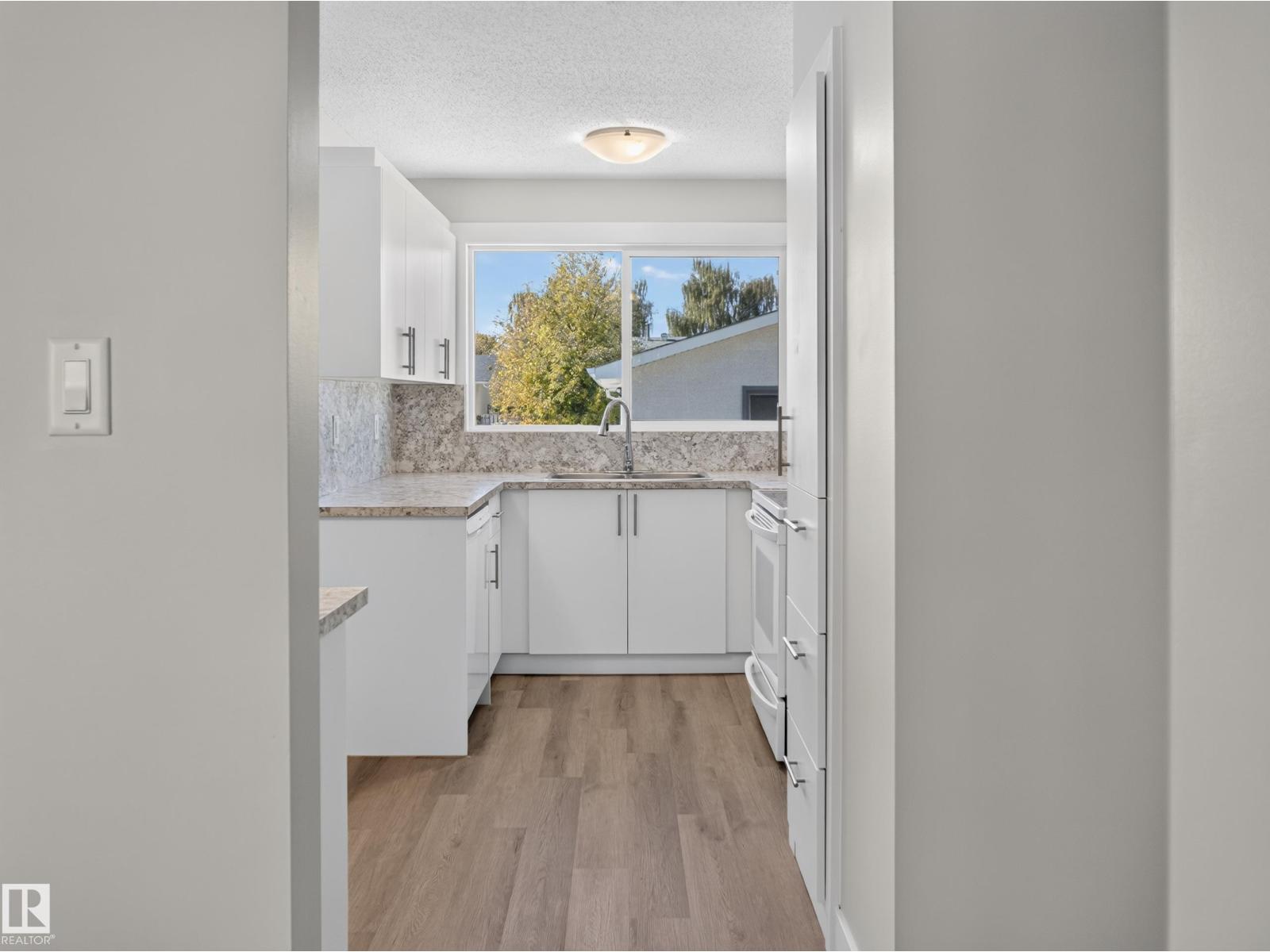 15124 88a St Nw Property Photo 20