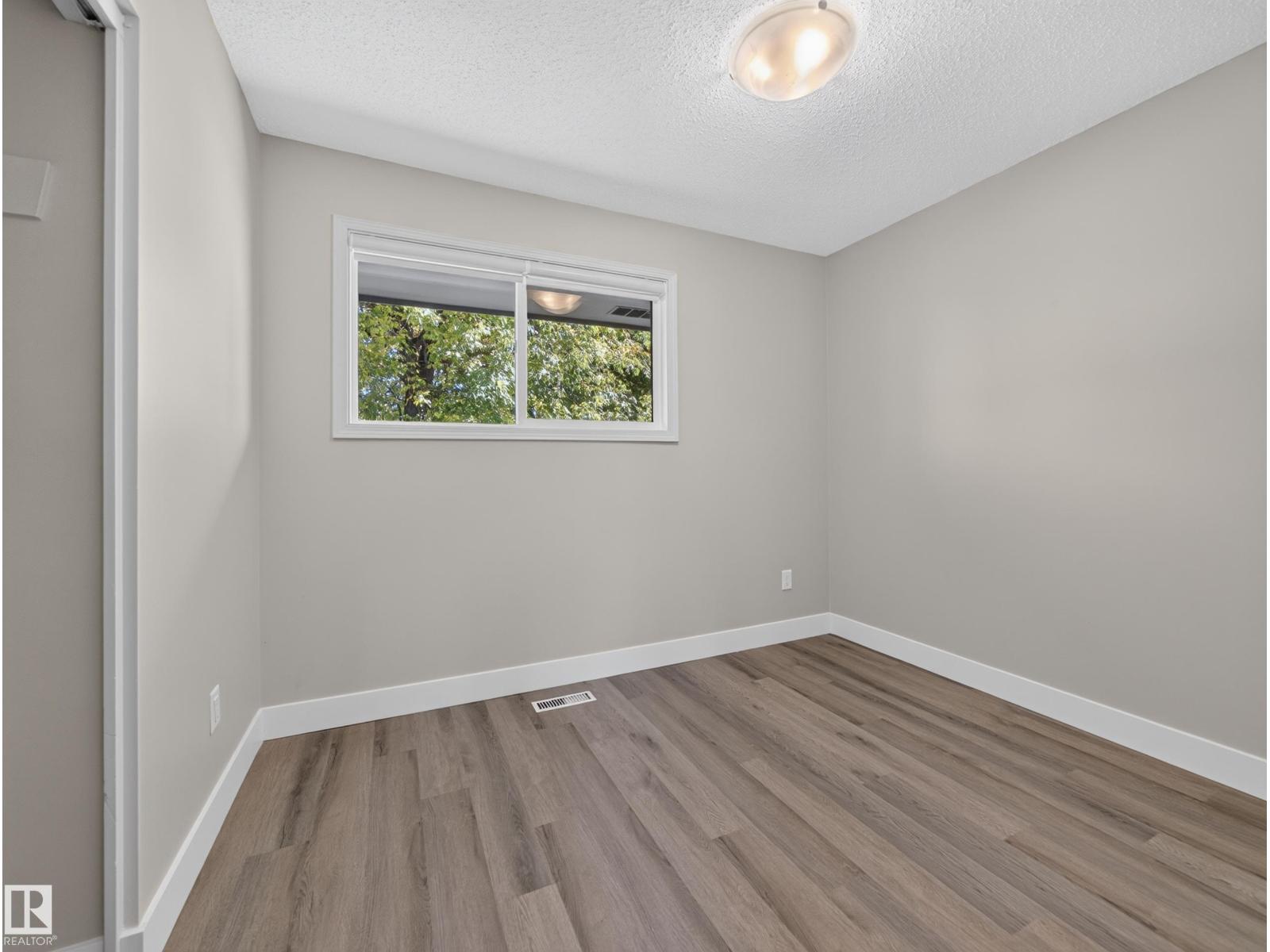 15124 88a St Nw Property Photo 24