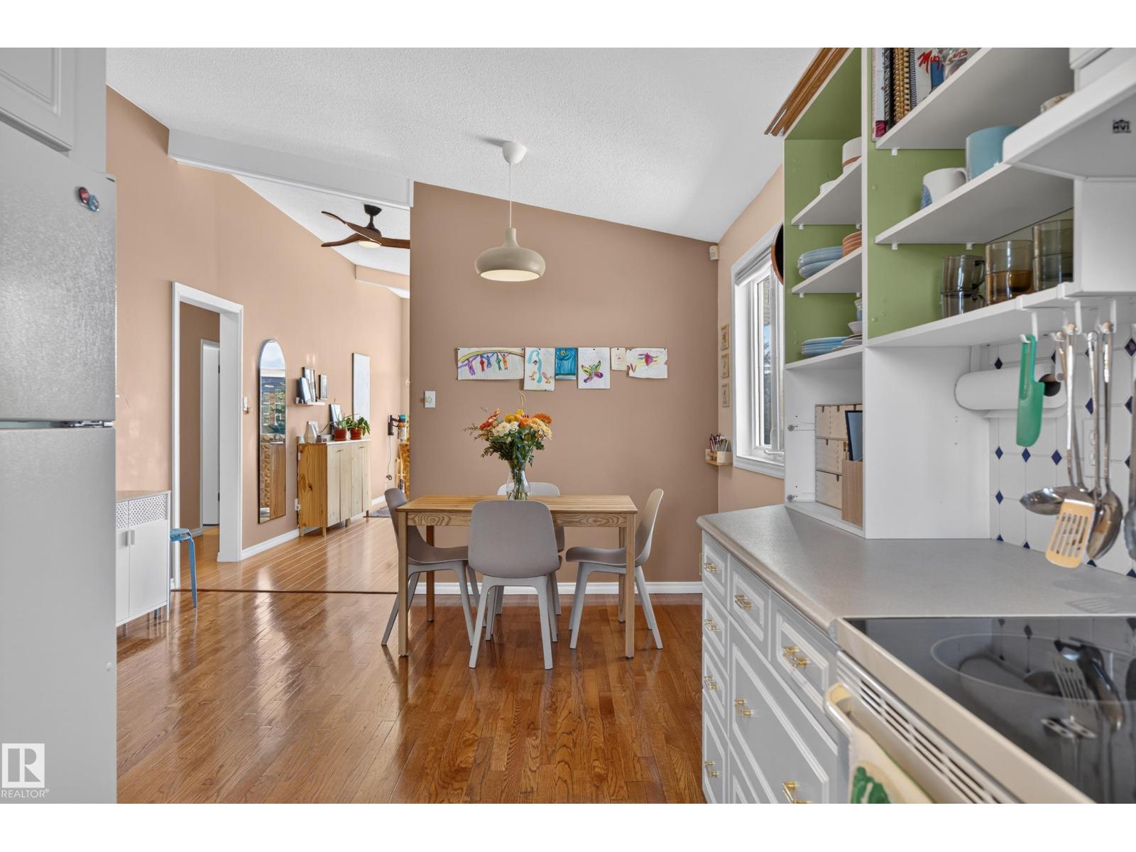 6512 94 Av Nw Property Photo 14