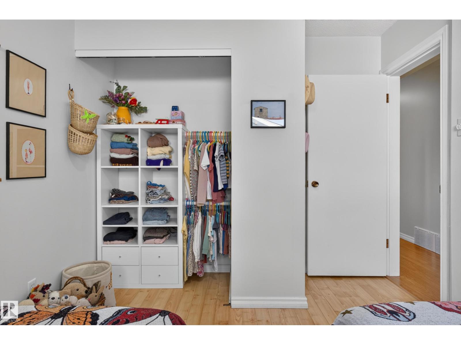 6512 94 Av Nw Property Photo 22