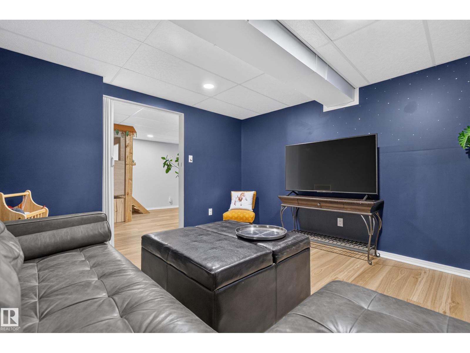 6512 94 Av Nw Property Photo 30