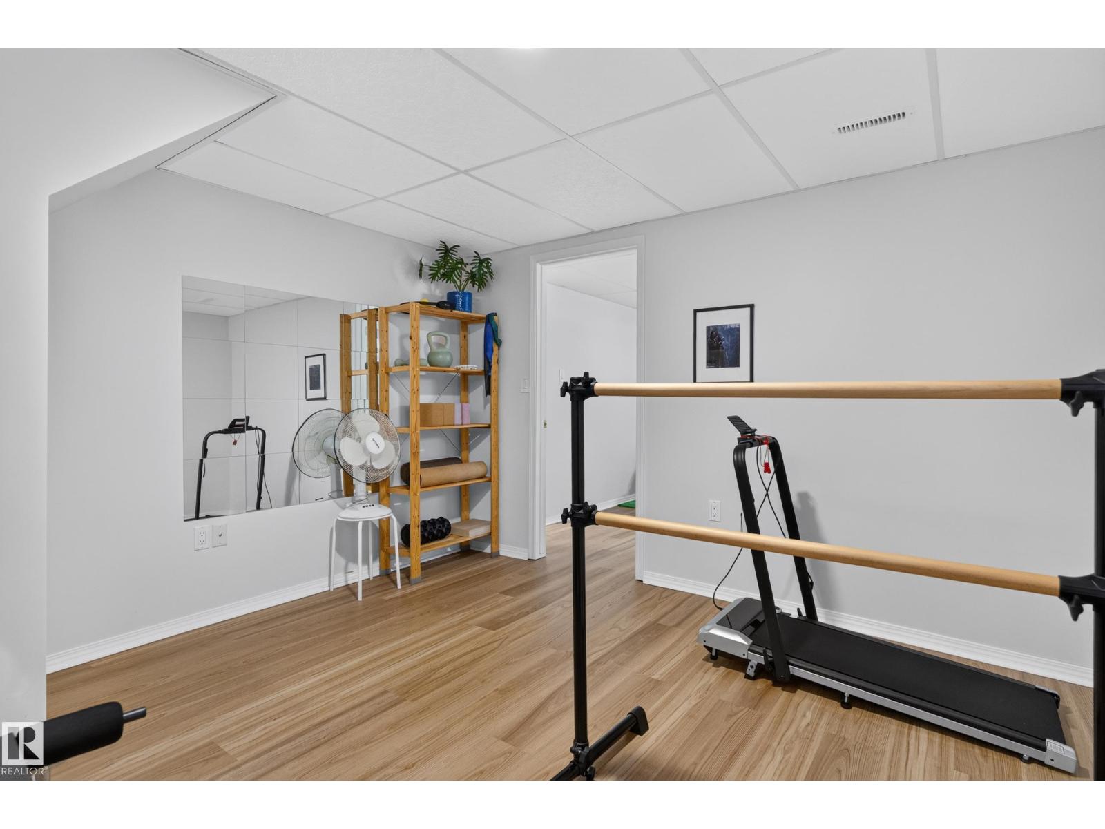 6512 94 Av Nw Property Photo 33