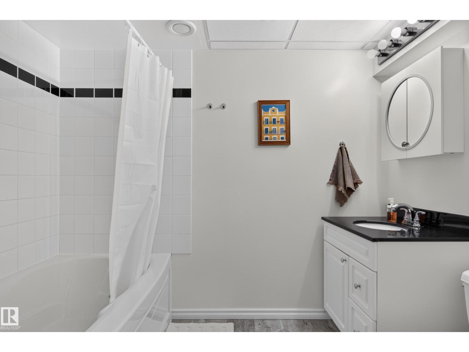 6512 94 Av Nw Property Photo 34