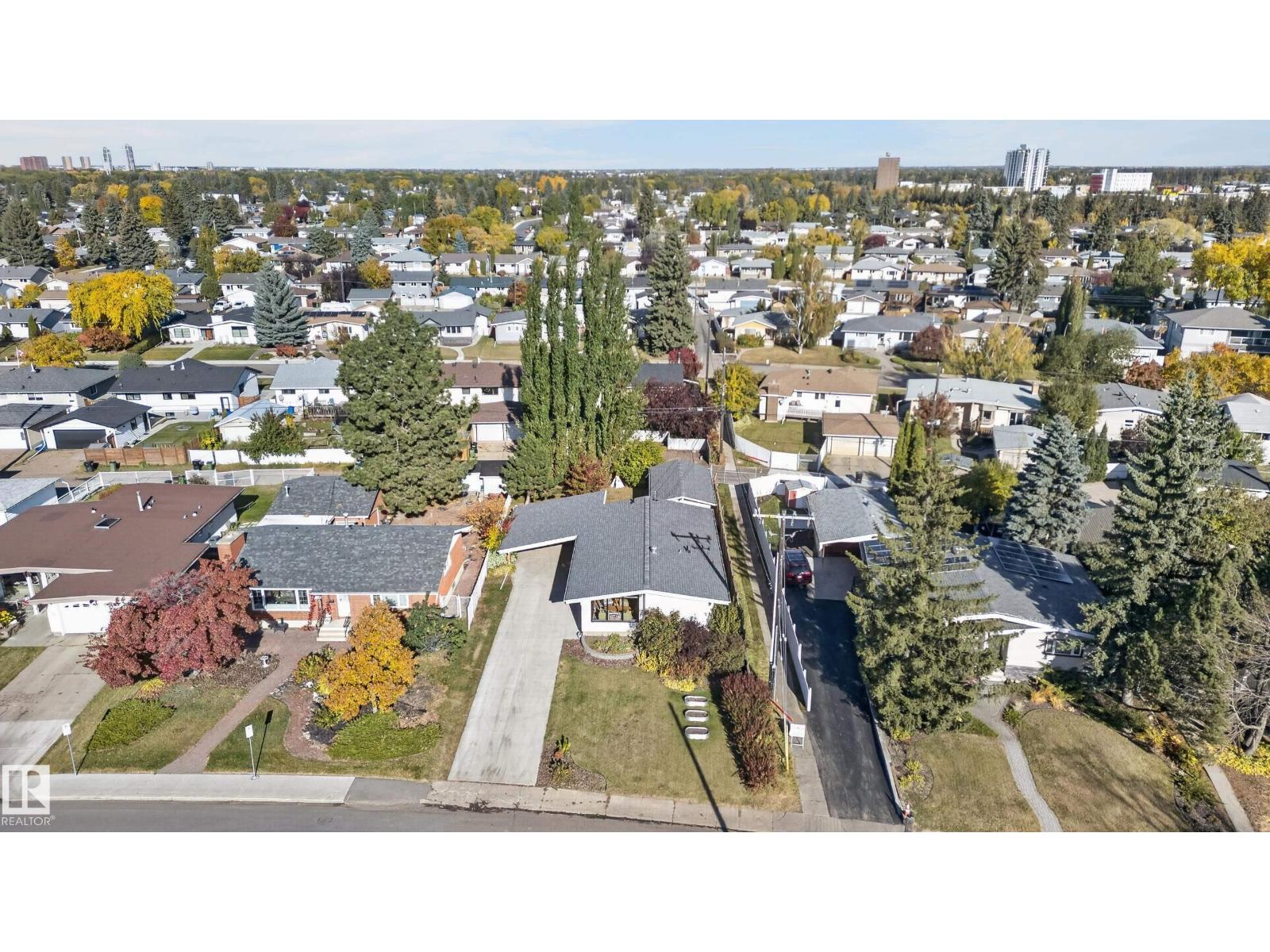 6512 94 Av Nw Property Photo 47