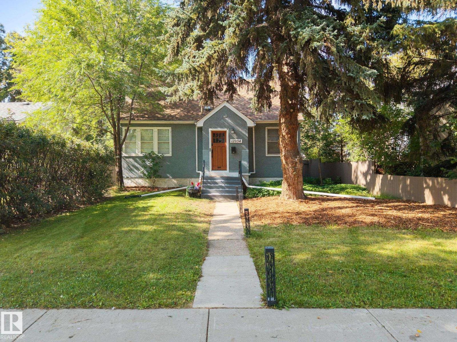 12034 104 St Nw Property Photo 1