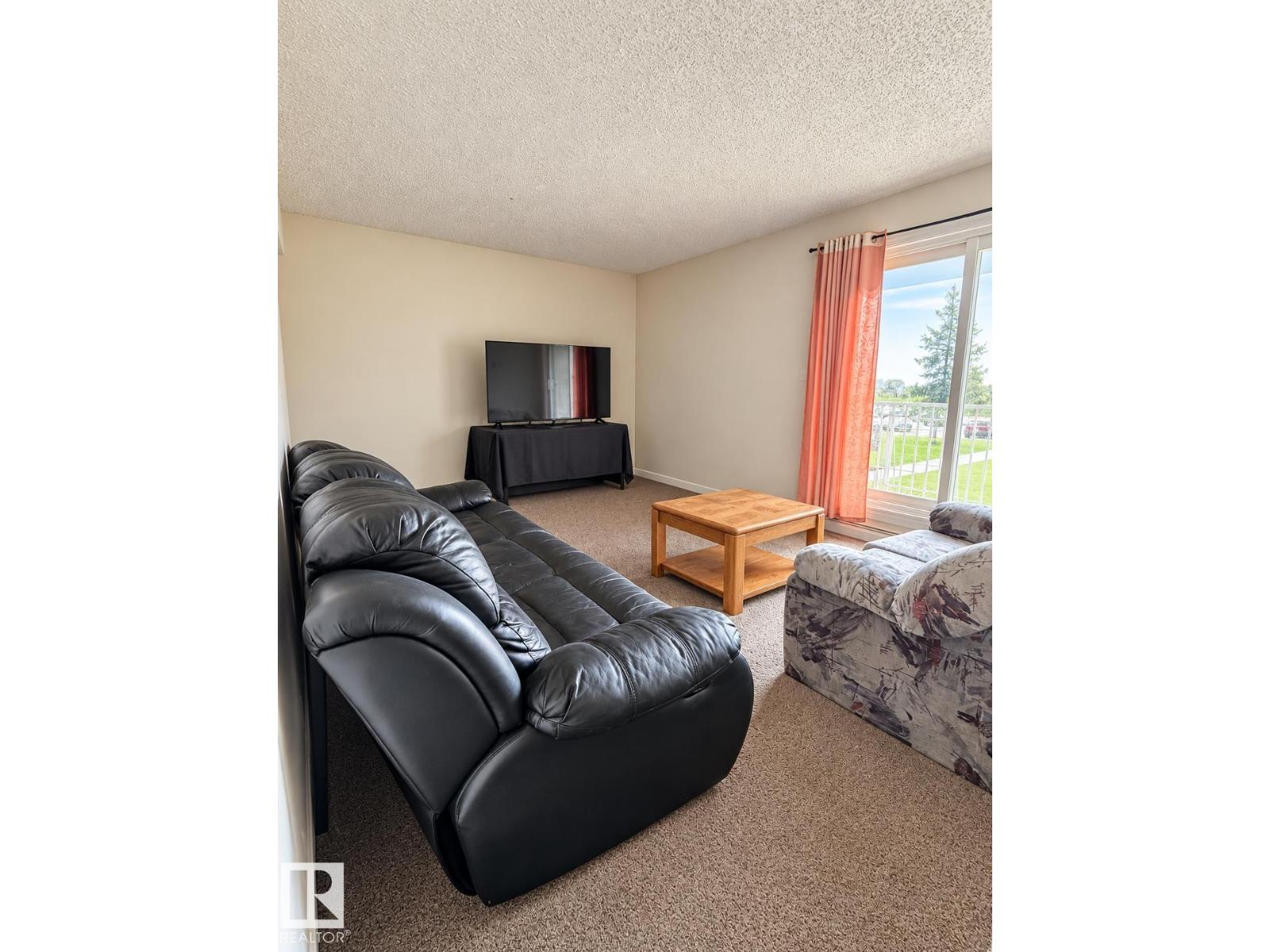 #38 11265 31 Av Nw Property Photo 6