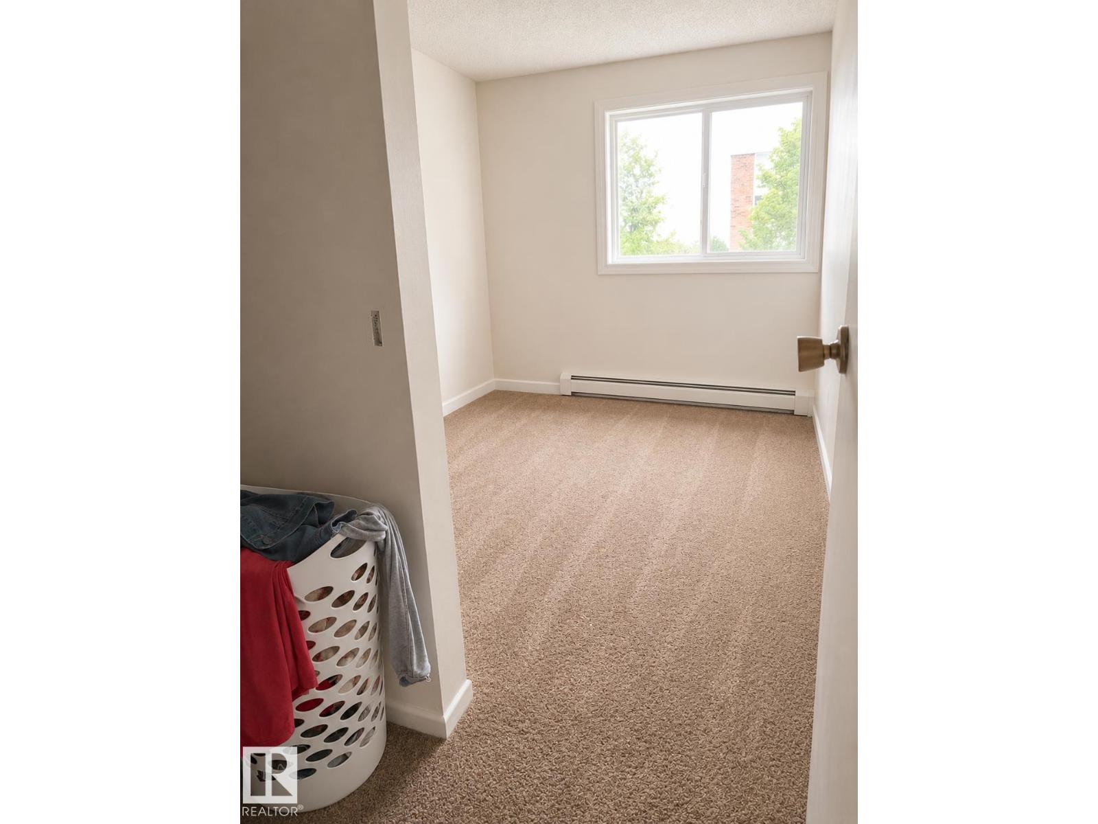 #38 11265 31 Av Nw Property Photo 7