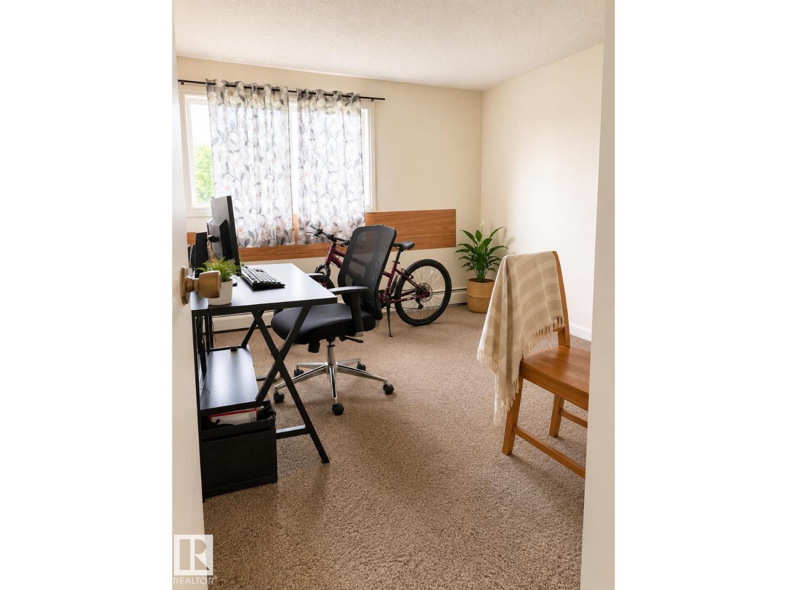 #38 11265 31 Av Nw Property Photo 8