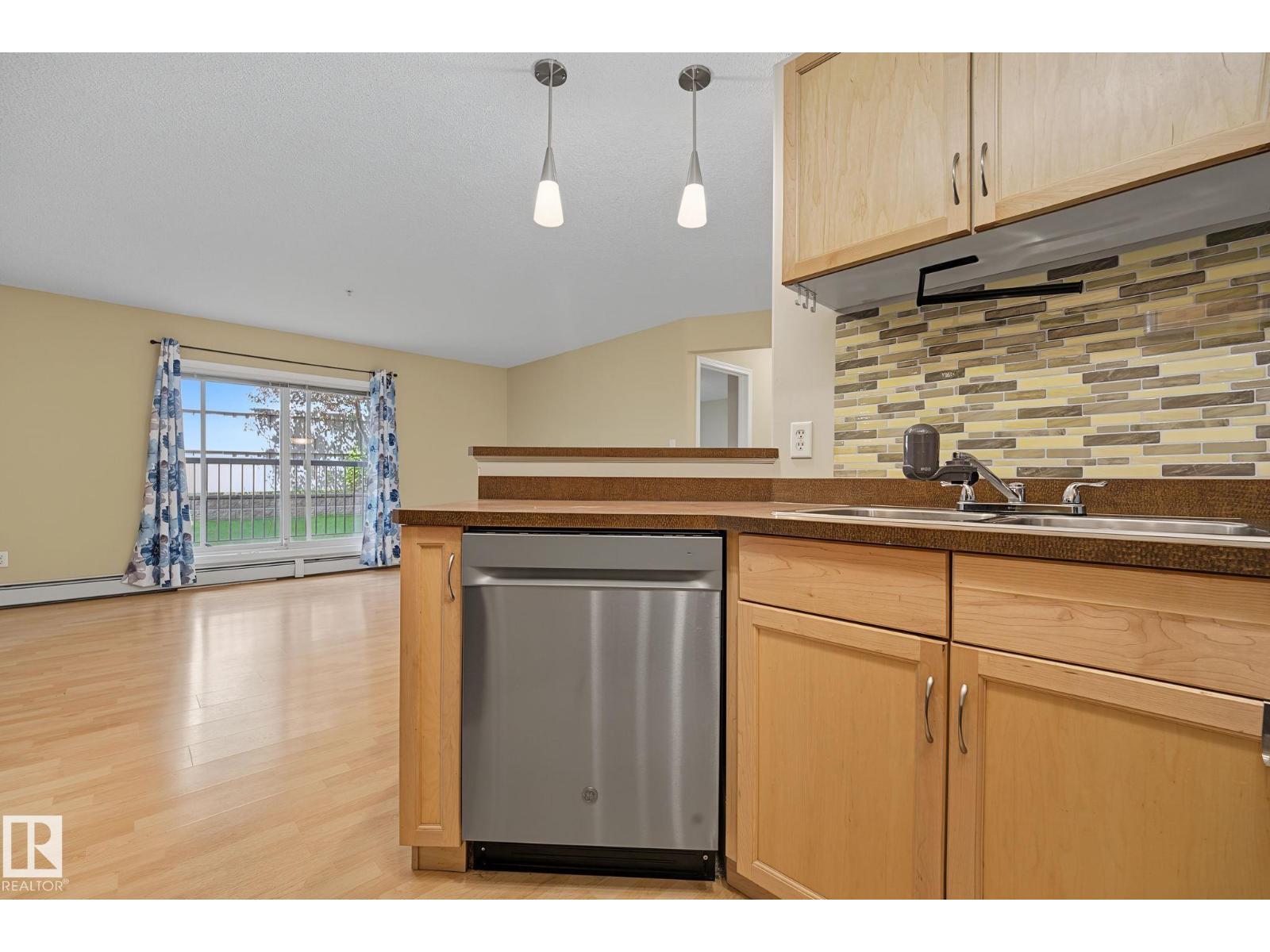 #102 646 Mcallister Lo Sw Property Photo 13