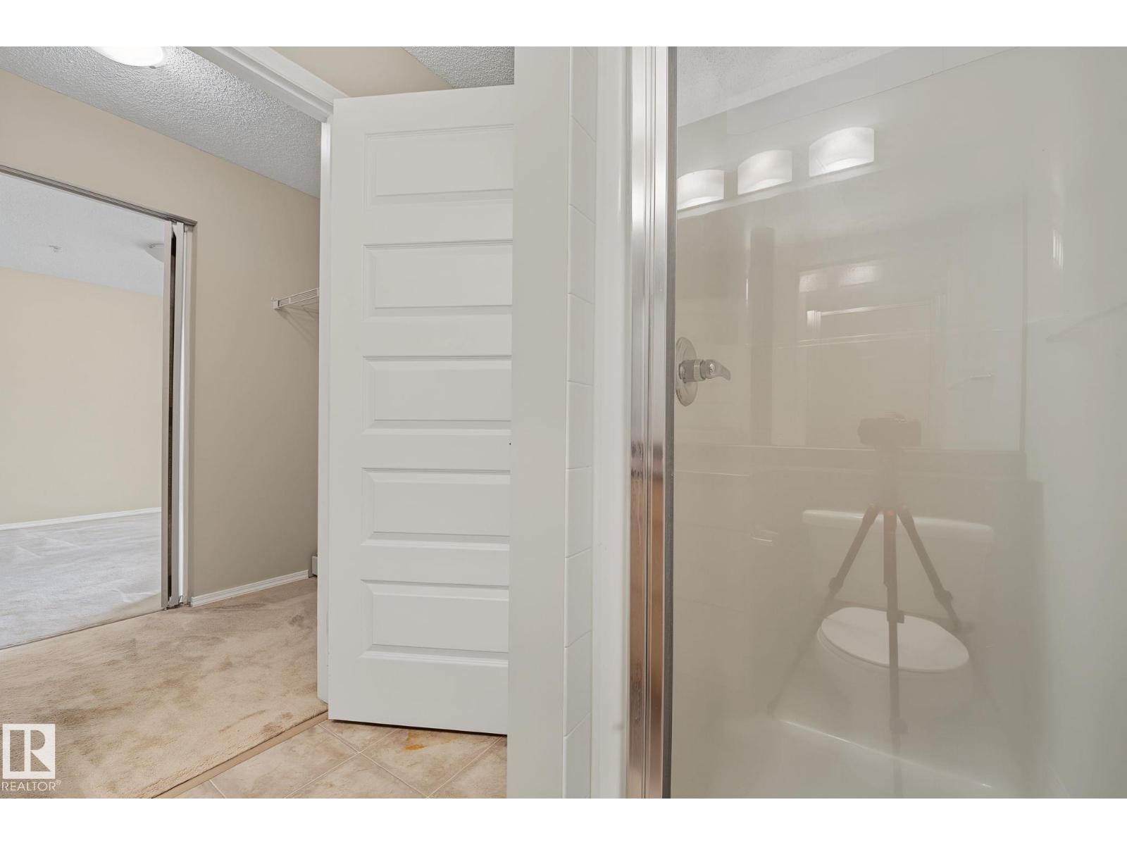 #102 646 Mcallister Lo Sw Property Photo 21