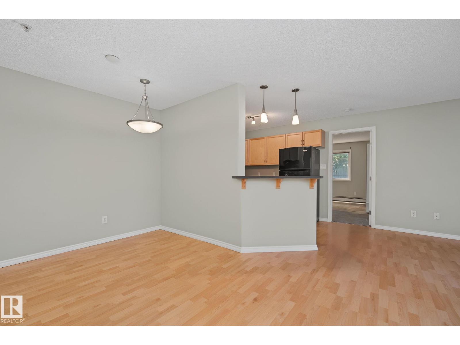 #102 646 Mcallister Lo Sw Property Photo 27