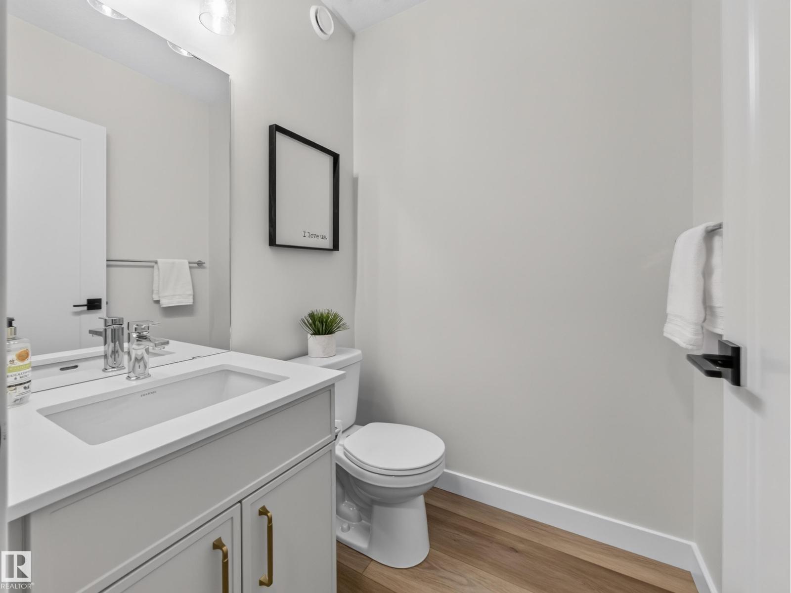 10985 130 St Nw Property Photo 9