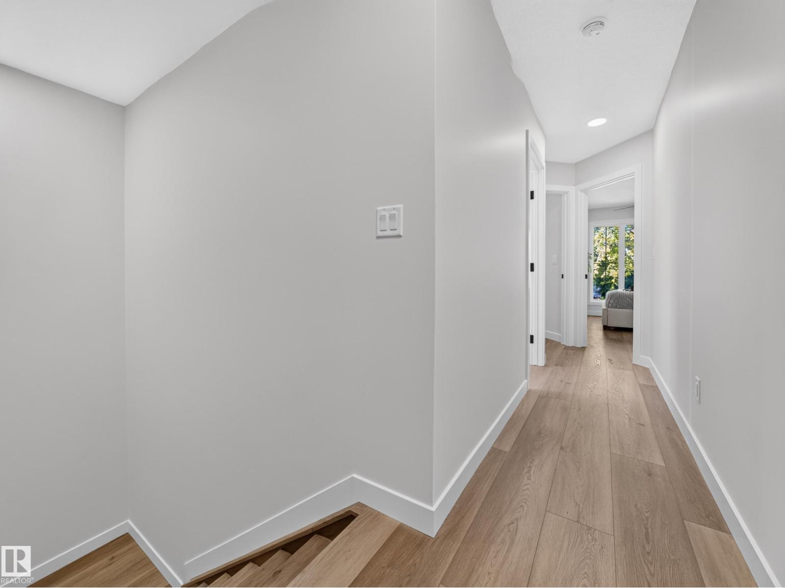 10985 130 St Nw Property Photo 11