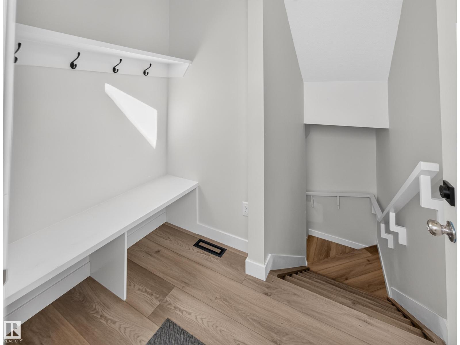 10985 130 St Nw Property Photo 19