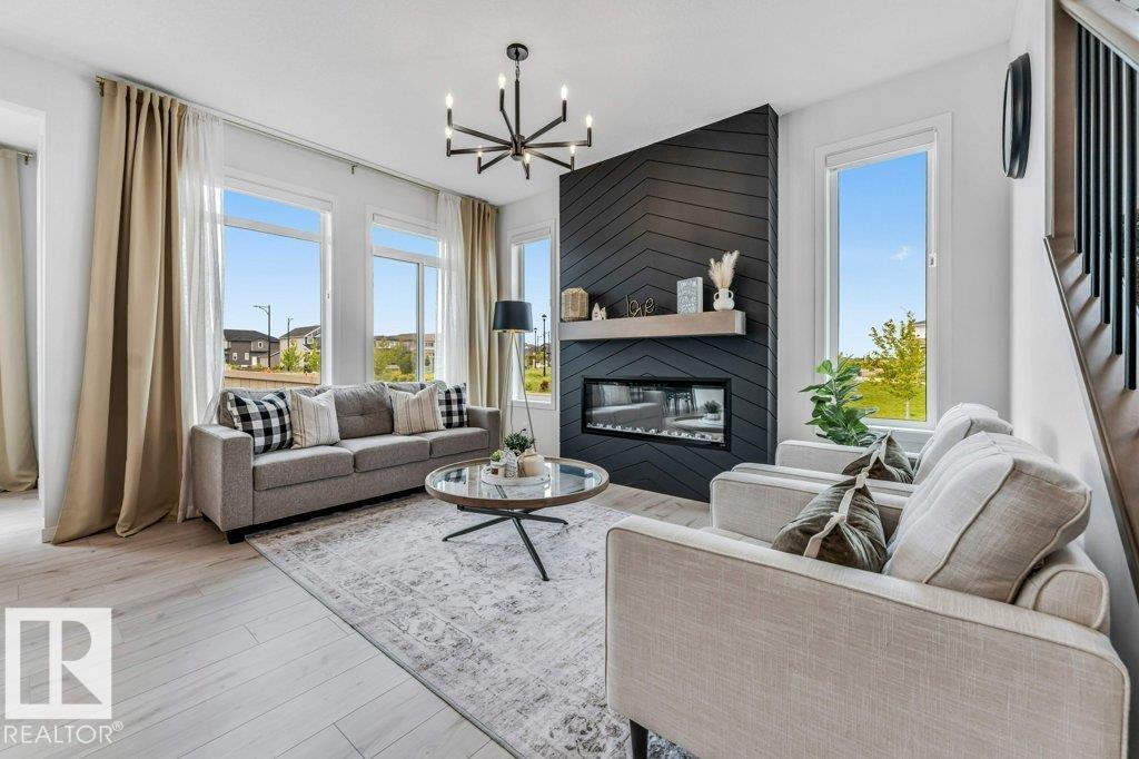 6921 54 Av Property Photo 2