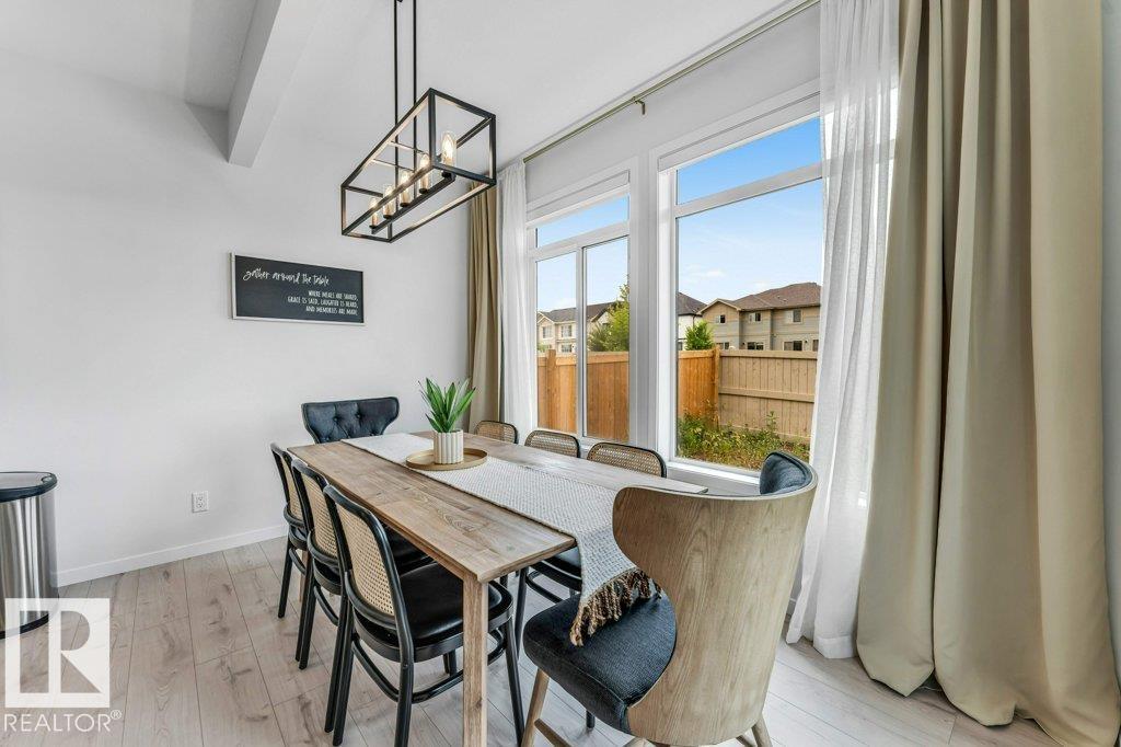 6921 54 Av Property Photo 16
