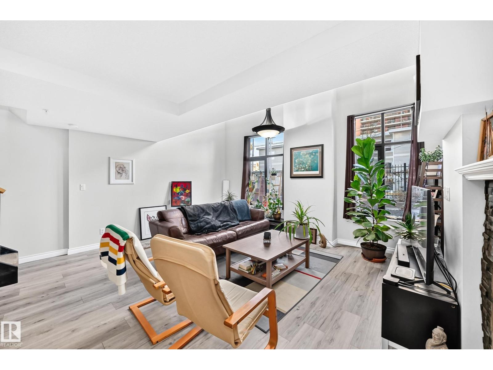 #103 9020 Jasper Av Nw Property Photo 15